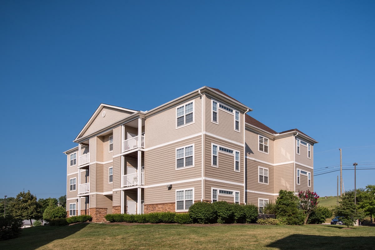 Lee Trace Apartments in Martinsburg, WV RENTCafe